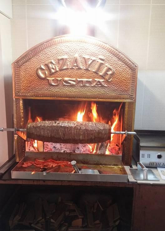 Cezayir-Usta-Doner-Salonu-1